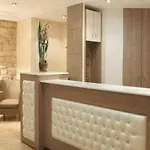 Lebron 3* Paříž