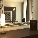 Lebron Hotel Paris