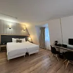 Hotel Lebron 3*