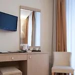Lebron Hotel Paris