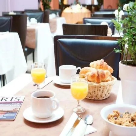 オテル ルブロン パリ