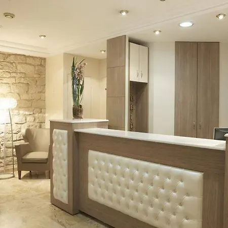 オテル ルブロン