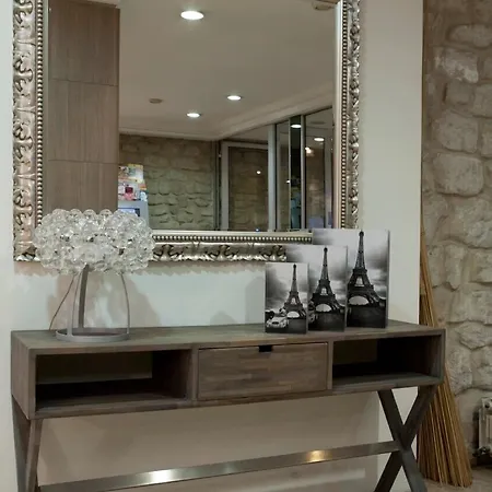 Lebron Hotel Paris