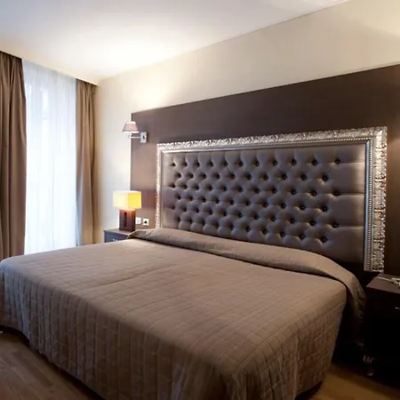 Hotel Lebron