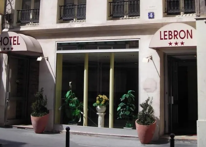Lebron 酒店